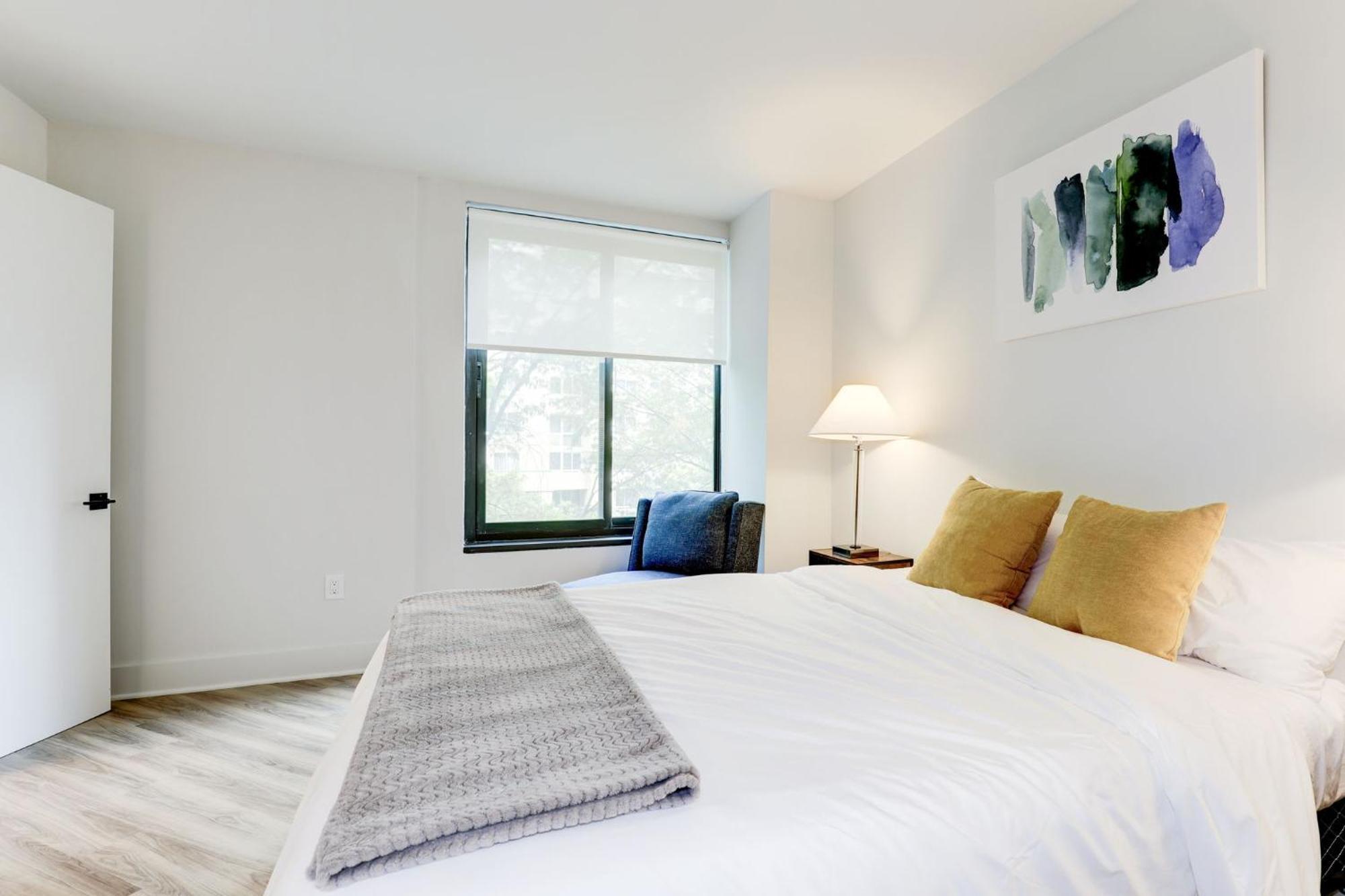 2Br Executive Apartment With Spacious Layout Arlington Exteriér fotografie