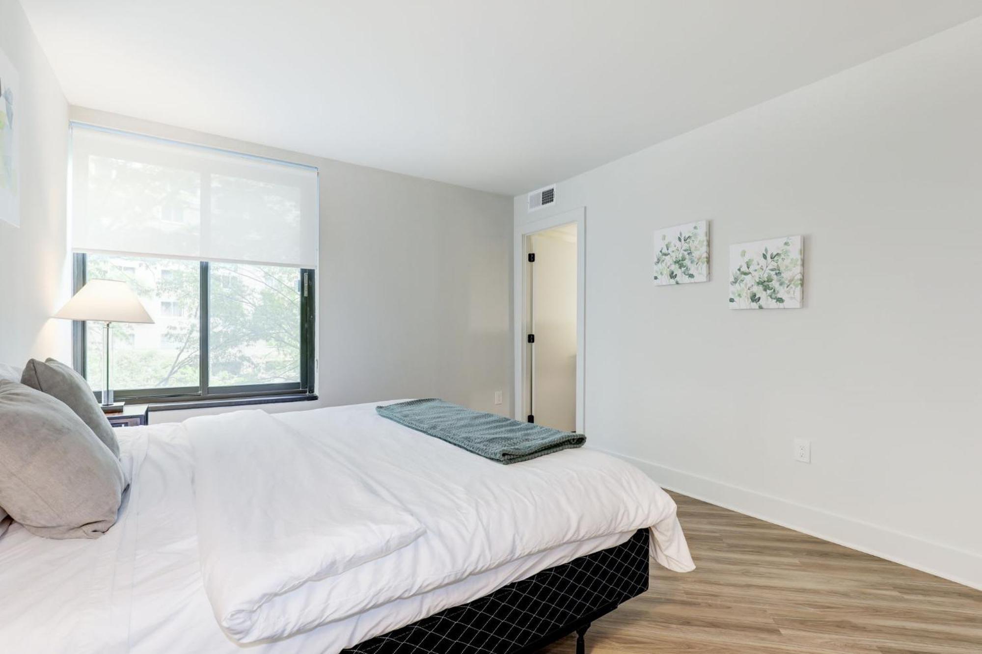 2Br Executive Apartment With Spacious Layout Arlington Exteriér fotografie