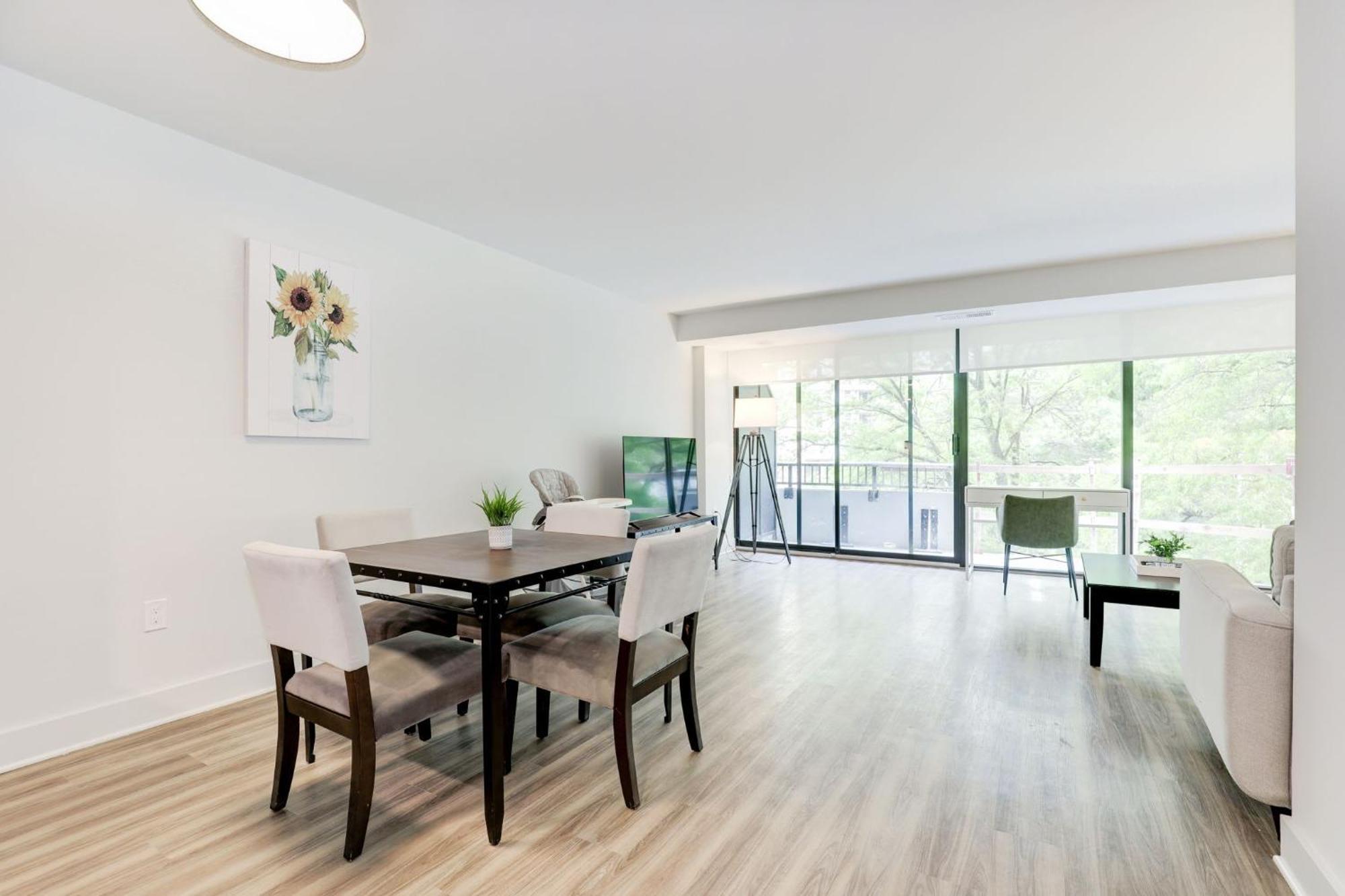 2Br Executive Apartment With Spacious Layout Arlington Exteriér fotografie